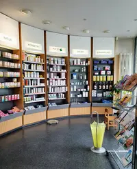 Ahorn-apotheke
