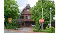 Löwen Apotheke
