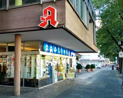 Apotheke An Der Oper