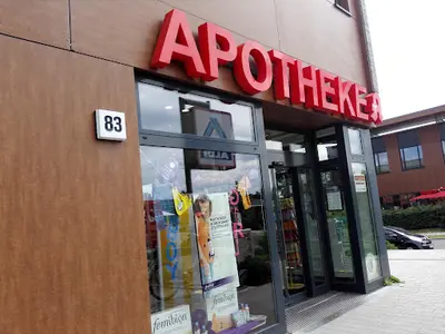 Apotheke Im Schweizer Viertel