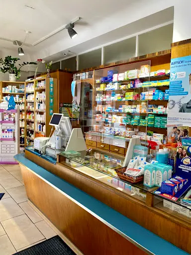 Rathaus Apotheke Kreuzberg