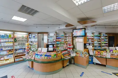 Sonnen-apotheke Apothekerin Dr. Henriette Dumeier E. Kfr.