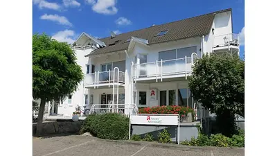 Ahorn-apotheke