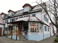 Schulhaus Apotheke