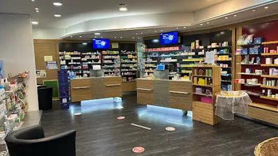 Luzia Apotheke