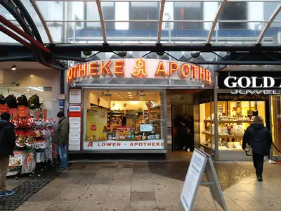 Löwen-apotheke