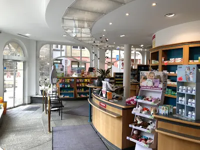 Löwen Apotheke