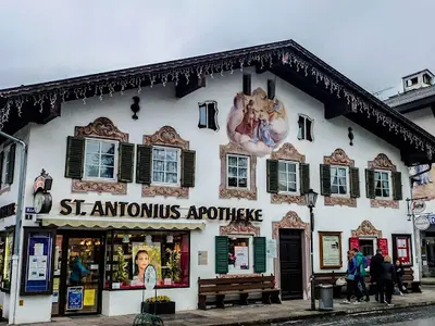 St. Antonius Apotheke