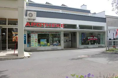St. Nepomuk Apotheke