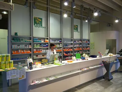 Neue Rigi. Apotheke