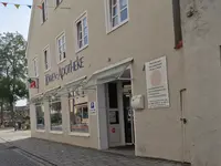 Löwen Apotheke