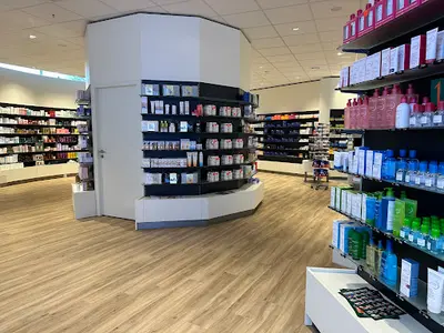 An Der Alster Apotheke
