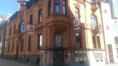 Löwen Apotheke