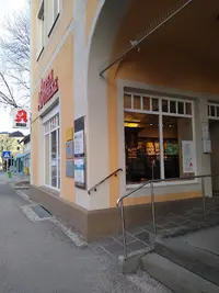 Alpen Apotheke