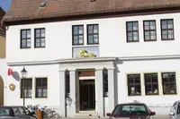 Löwen-apotheke