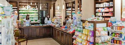 Sonnen-apotheke, Apothekerin Heike Senf E.k.