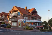 Neue Apotheke Zum Rathaus
