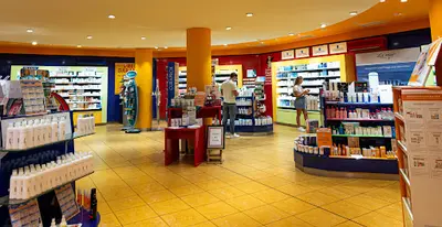 Pinguin Apotheke Königsstraße