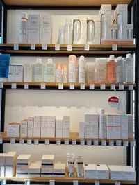 Adler-apotheke Am Glacis