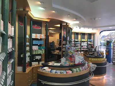 Öster-apotheke, Severin Bsirsky E.kfm.