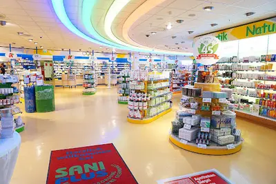 Saniplus Apotheke Im Oez