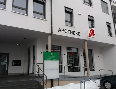 Stadt-apotheke, Sarah Baumgart