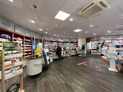 Rochus Vital Apotheke Im Globus Neustadt