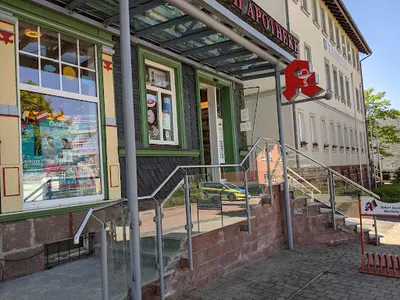 Robert-koch-apotheke, Antje Menz