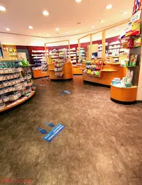 Kreuz-apotheke
