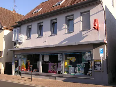 Löwen-apotheke