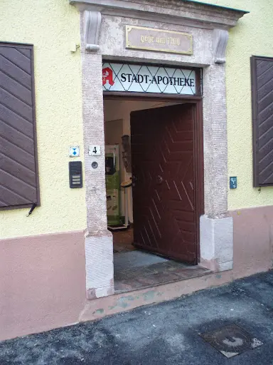 Stadt-apotheke