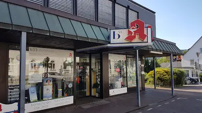 B33 Apotheke