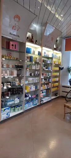 Löwen Apotheke