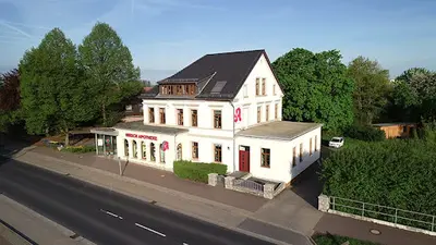 Hirsch Apotheke