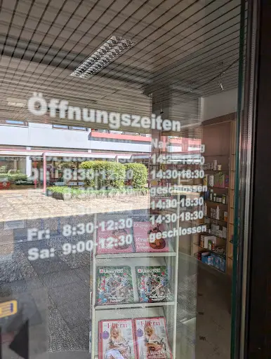 Pinguin Apotheke Maichingen