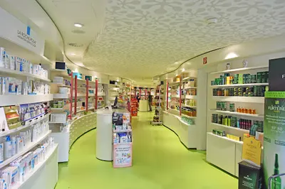 Dräxlmaier Apotheke Im Theresientor Straubing E.k., Apotheker Stephan Dräxlmaier, Im Ärztehaus In Straubing