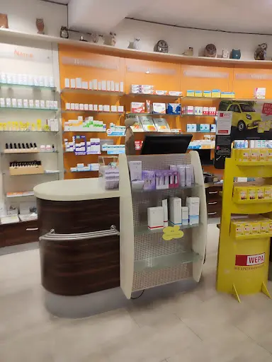 Eulen Apotheke - Moritz Stöber