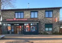 Kreuz-apotheke