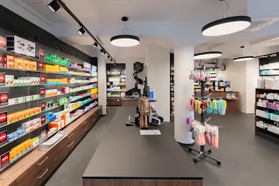 Gotthard Rotpunkt Apotheke