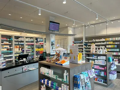 Toppharm Apotheke Badischer Bahnhof, Basel