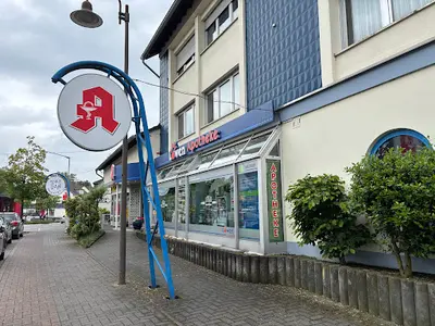 Löwen Apotheke