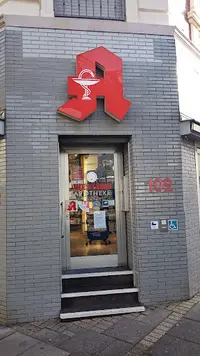 West Apotheke